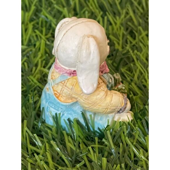 Vintage Retro Resin Boy Easter Bunny Rabbit - Picture 2 of 7
